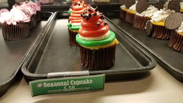 Check Out The Watermelon Cupcakes At Pop Century And Art Of Animation