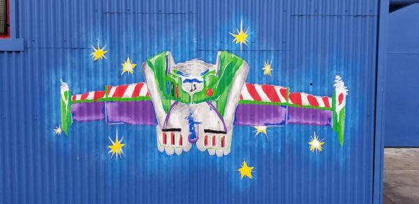 Have You Grabbed a Photo at One of The Buzz Lightyear walls at the Disneyland Resort?!