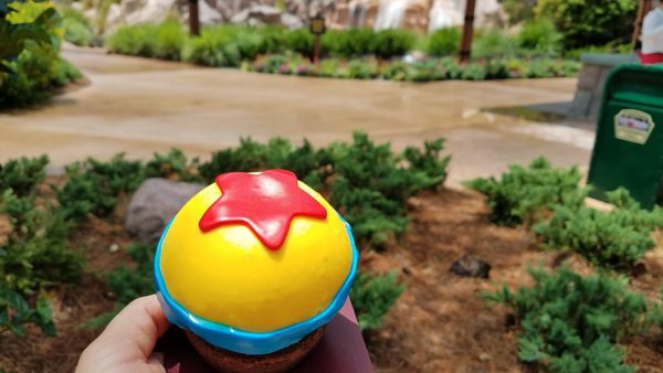 This Pixar Ball Mousse Cupcake Holds A Delicious Secret