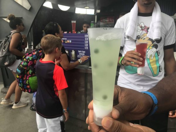 Tomorrowland Special Effects Drinks