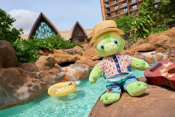 'Olu the Turtle is Being Released at Aulani, A Disney Resort and Spa