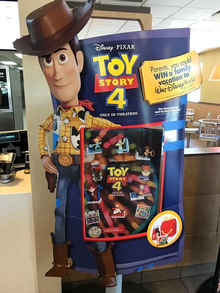 McDonald's 2019 TOY STORY 4 Disney Pixar BUILD RV Carnival Game YOUR Toy CHOICE 