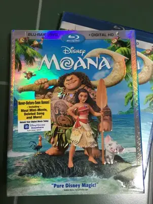 Cast Your Nets The Moana Blu Ray Review Is Here Chip And Company