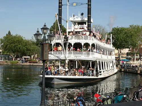 Disneyland prepares riverboat show for holidays