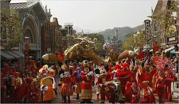 China Approves Disney Theme Park in Shanghai