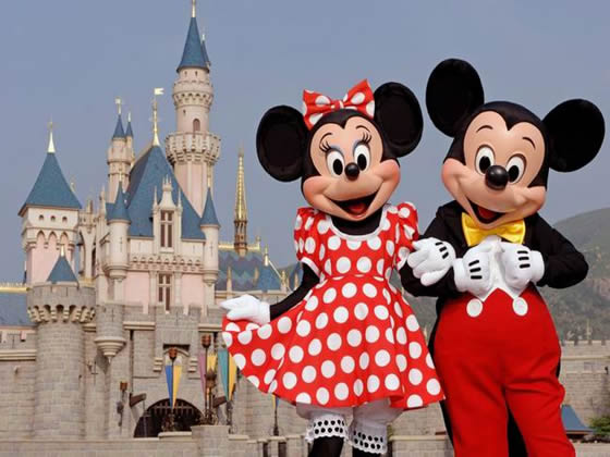 Disneyland Resort Gives ‘Two Nights Free’ With Special Vacation Packages in Early 2010