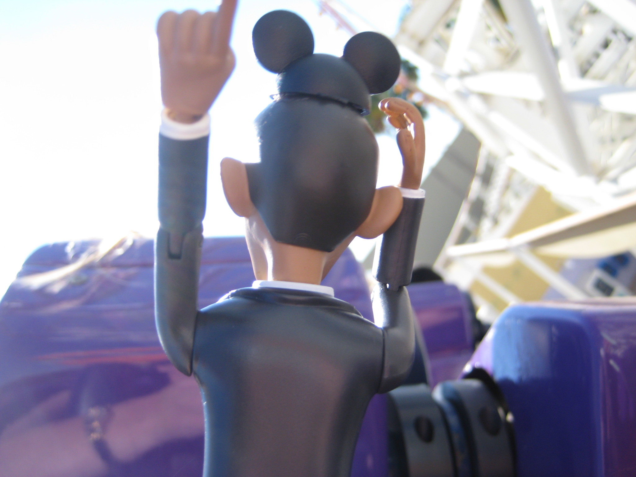 Barack Obama Rides Disneyland’s California Adventure Hollywood Tower of Terror