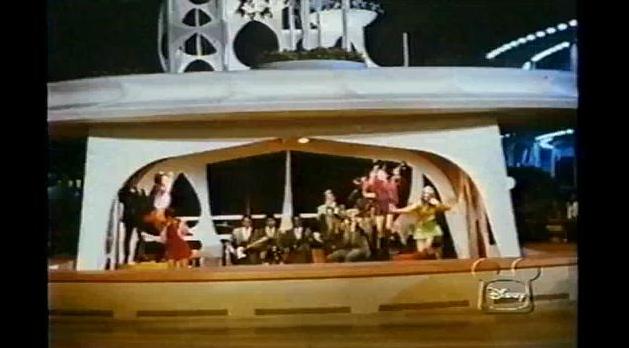 Classic Disney – Groovin’ at Disneyland’s Tomorrowland Bandstand, 1968
