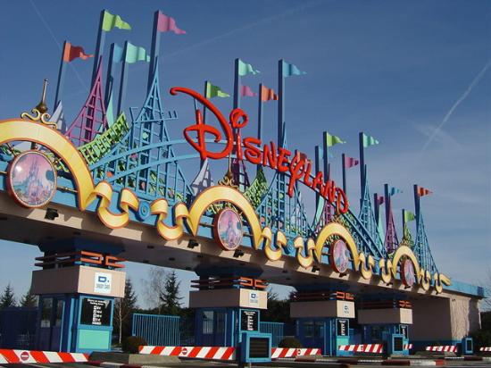Disneyland Paris worker commits suicide due to working conditions