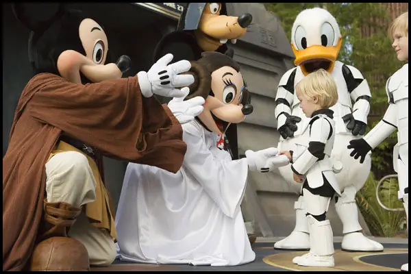 Disney World’s ‘Star Wars Weekends’ 2010 guest list announced