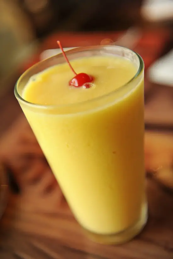 Disney World Recipe – Making a Mango Lassi from the Sanaa Restaurant