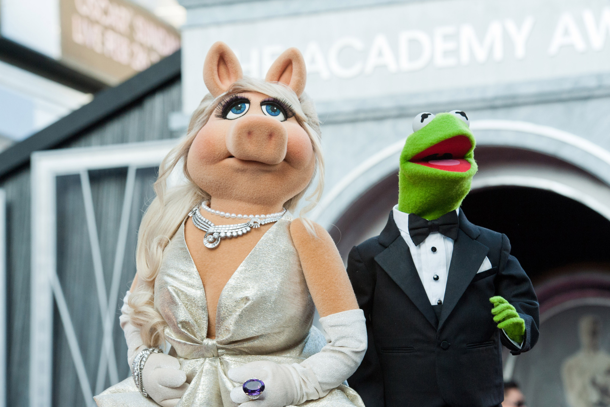 Kermit the Frog and Miss Piggy Break up? 