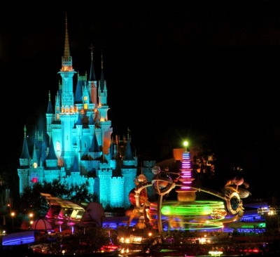 Disney World Offers Full Time Jobs to Some Part Time Cast Members