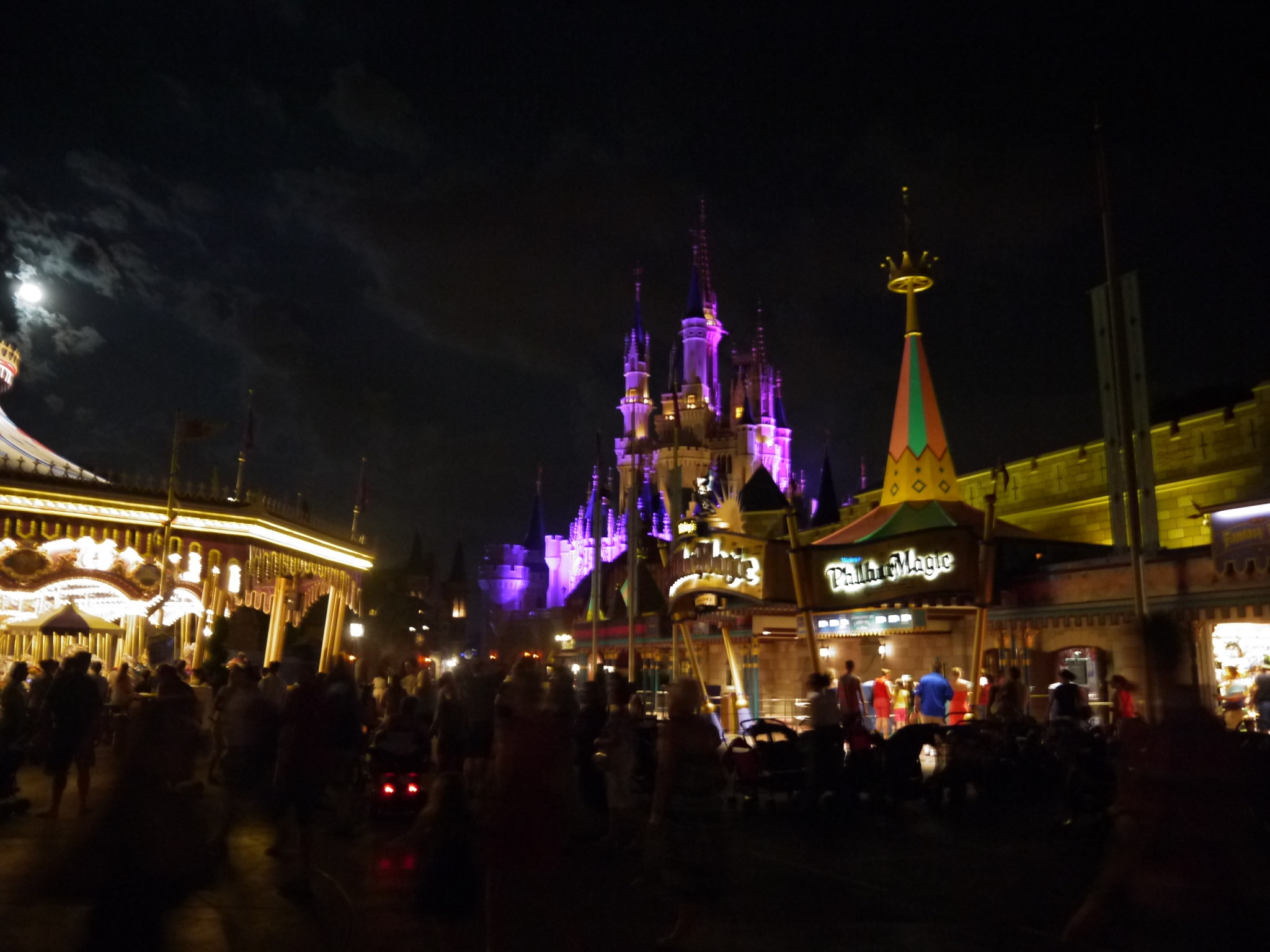 5 Disney World Attractions to Experience after the Sun Goes Down