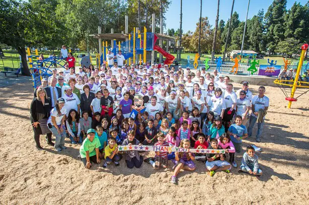 Disneyland Cast Members Helps Build Fifth KaBOOM! Playground in Orange County