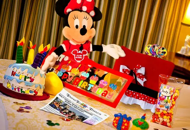 New Minnie Mouse In Room Gifting Experience Available at Walt Disney World