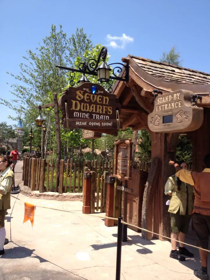 Attraction Closures for the Dedication of the Seven Dwarfs Mine Train