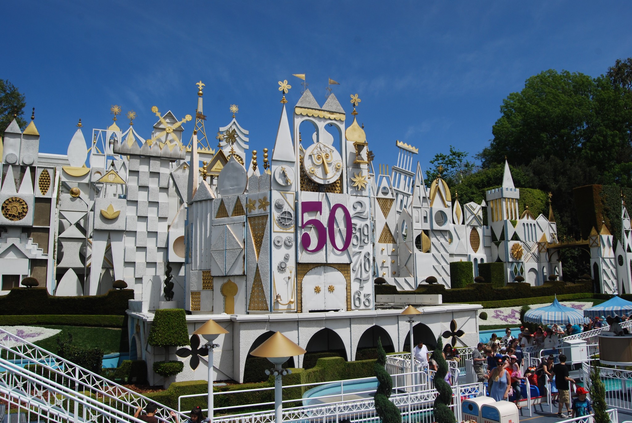 “It’s a Small World” Movie to Hit the Big Screen