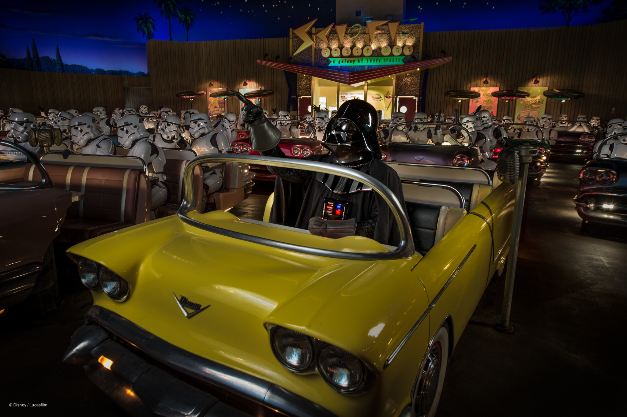 Star Wars Dine In Galactic Breakfast: Disney Dining Review
