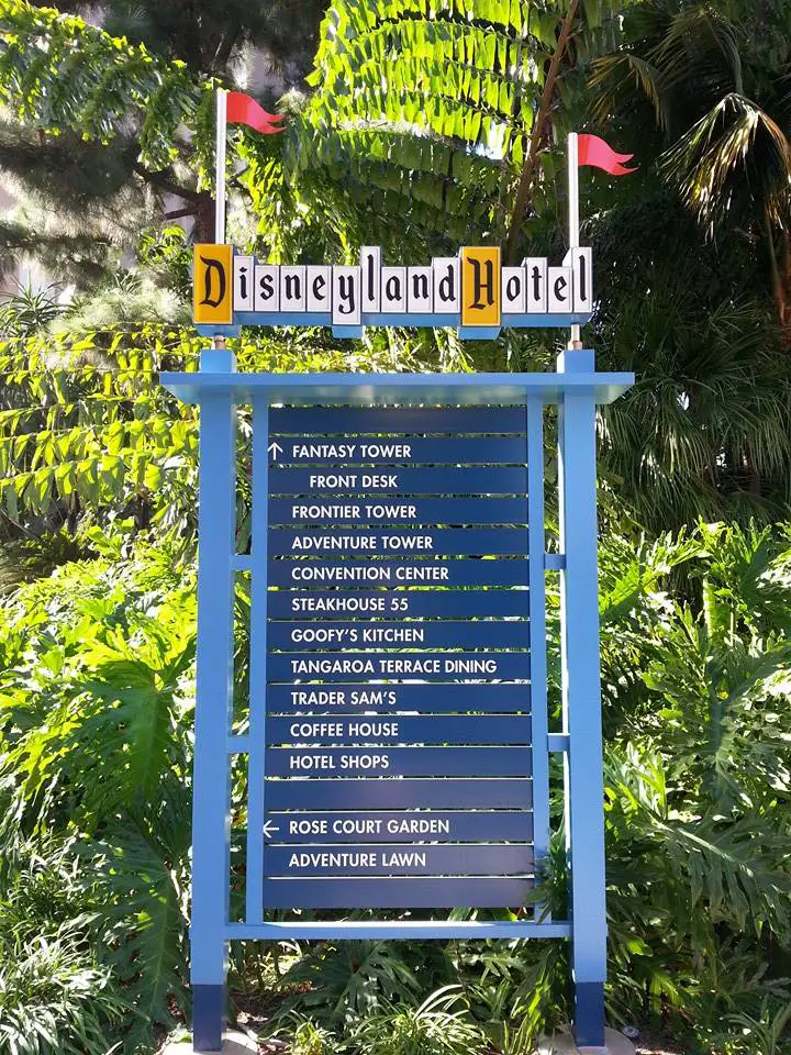 New Disneyland Resort spring/early summer deals released!  Book your magical trip today!