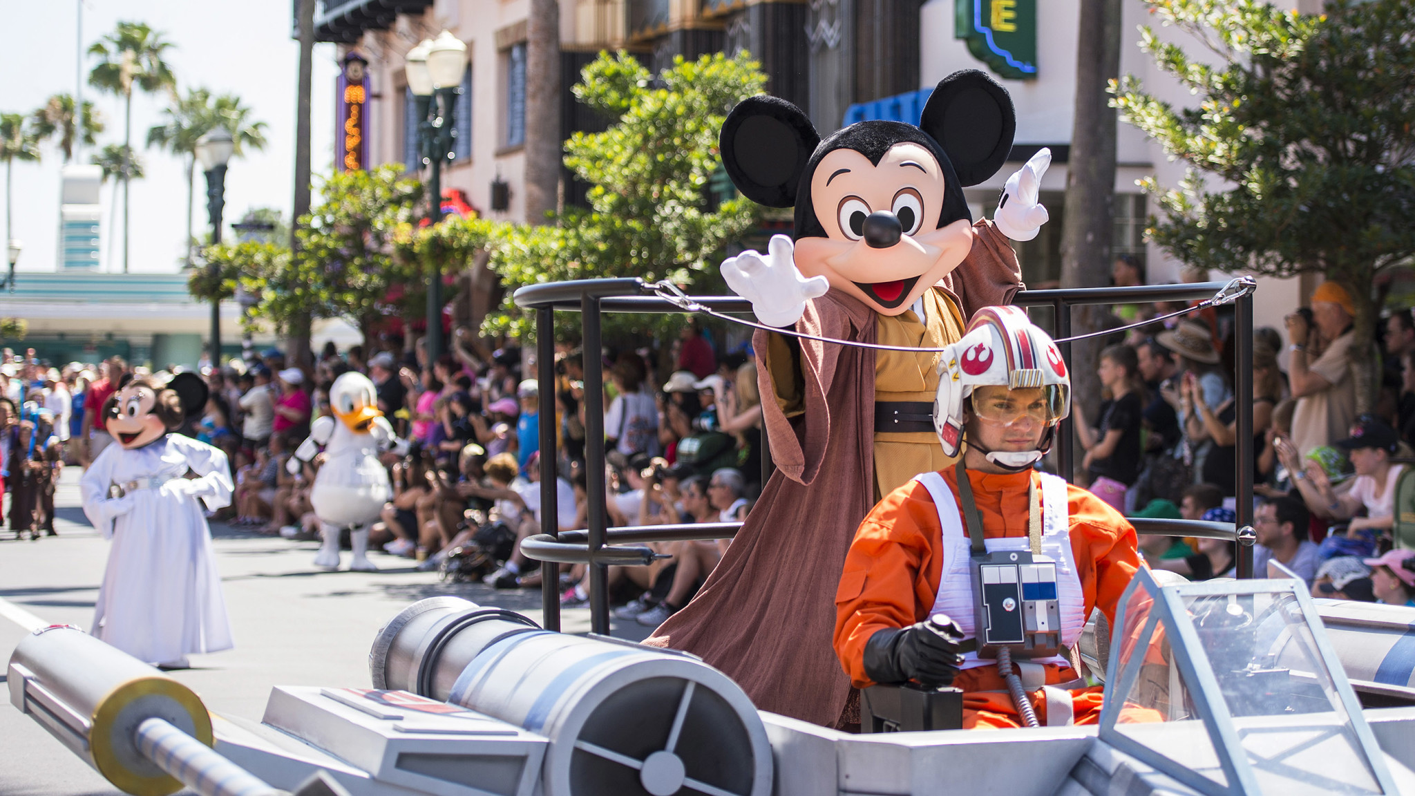 The Power of the Force Takes Over Disney’s Hollywood Studios for Star Wars Weekends May 15-June 14, 2015