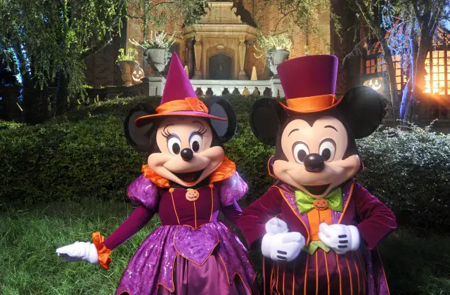 Fall 2015 at Walt Disney World Resort is Filled with Treats, Greets, and Festivities