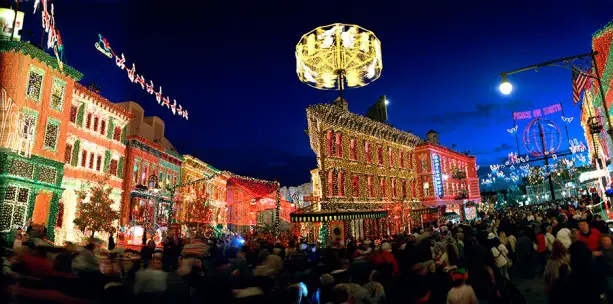 Osborne Family Spectacle of Dancing Lights: Celebrate a De-Light-ful Holiday Tradition One More Time