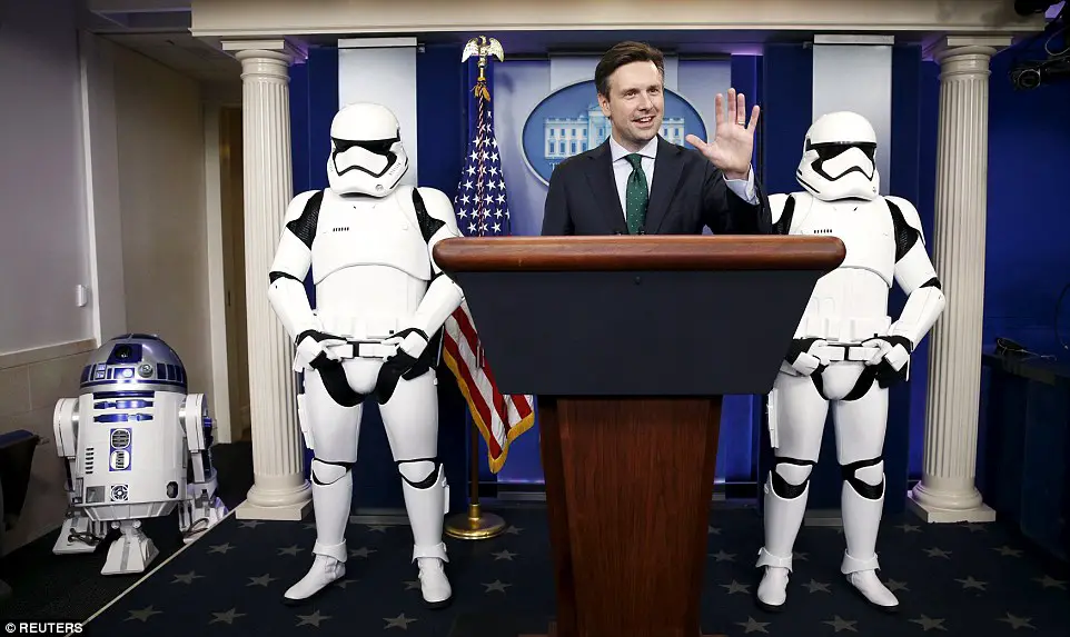 Star Wars: The Force Awakens invades the White House