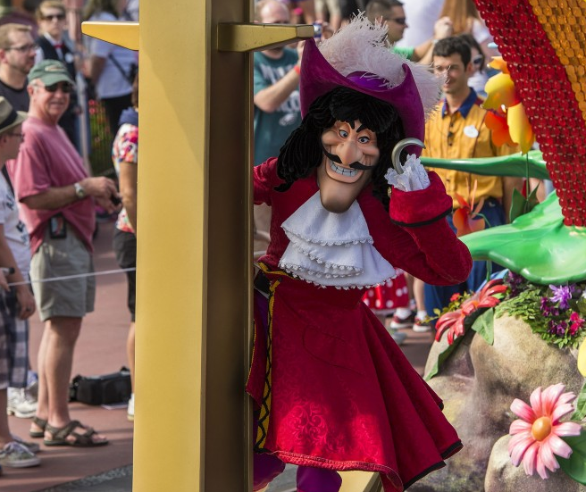 The 3 O’Clock Festival of Fantasy Parade is Returning to a 2 pm Start Time Later This Year