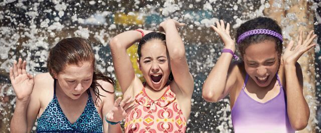SeaWorld Orlando Introduces New Summer Soak Party