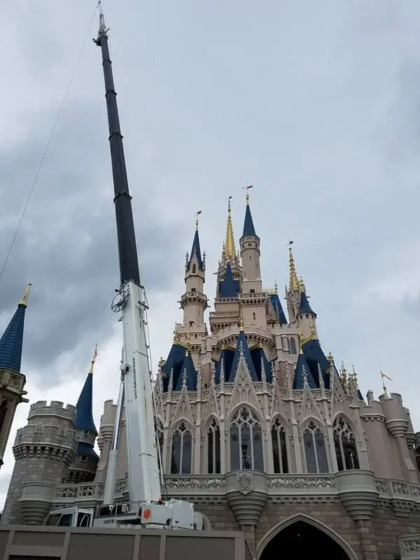 The Disney World Crane Returns to Walt Disney World