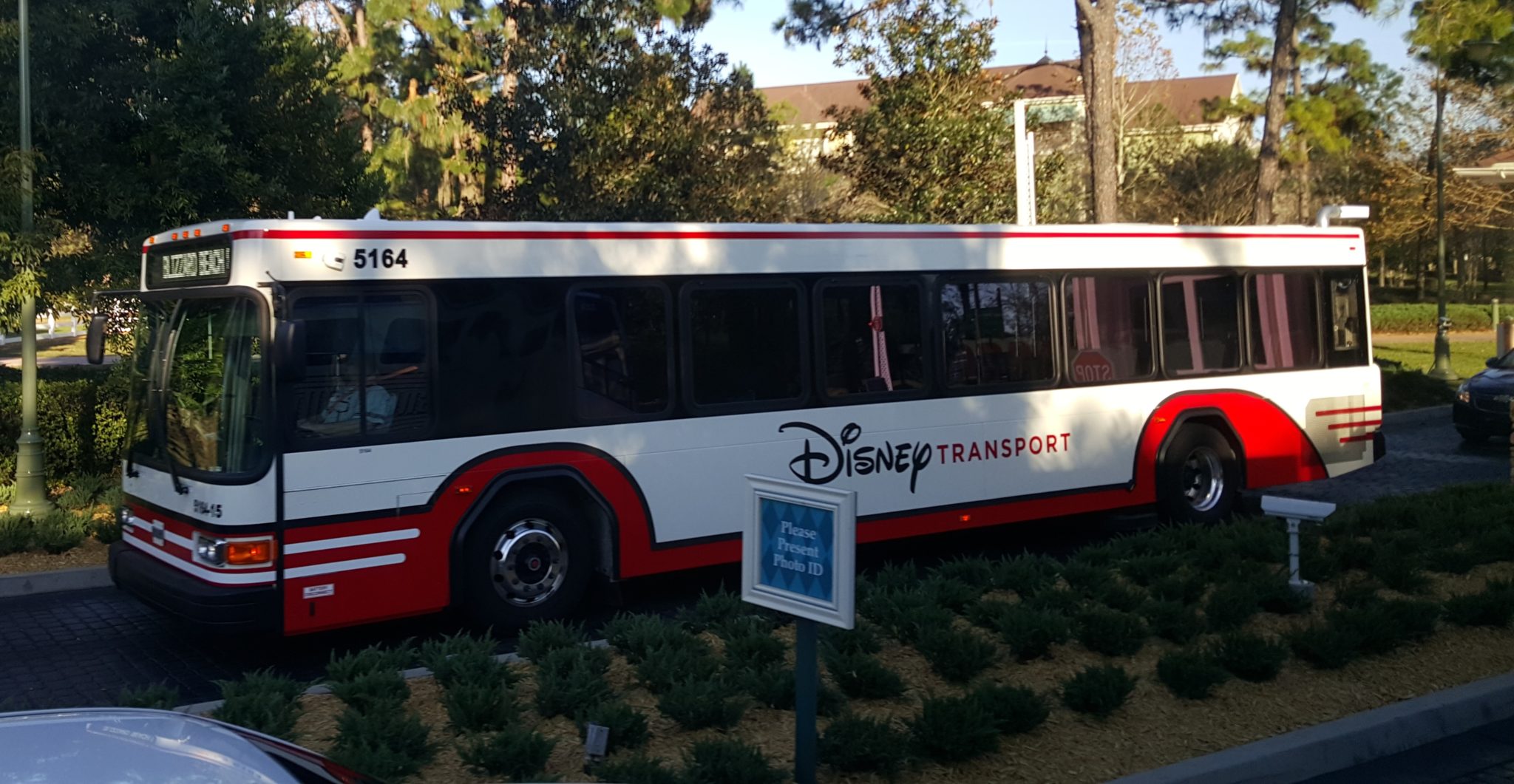 New internal bus route between Saratoga Springs Resort and the Treehouse Villas
