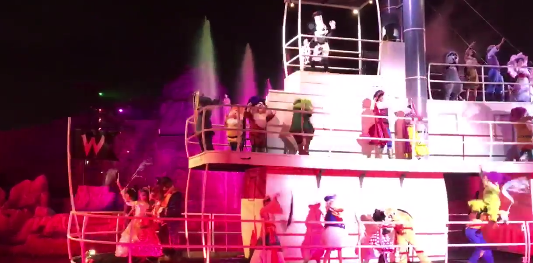 Disney Character almost falls off the boat during performance of Fantasmic