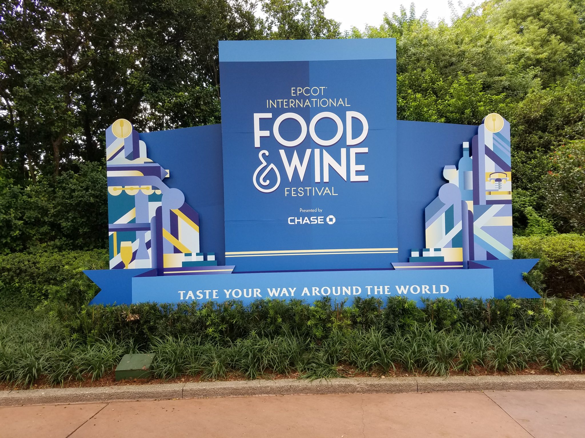 Best Drink and Bite At Epcot’s Food & Wine Festival