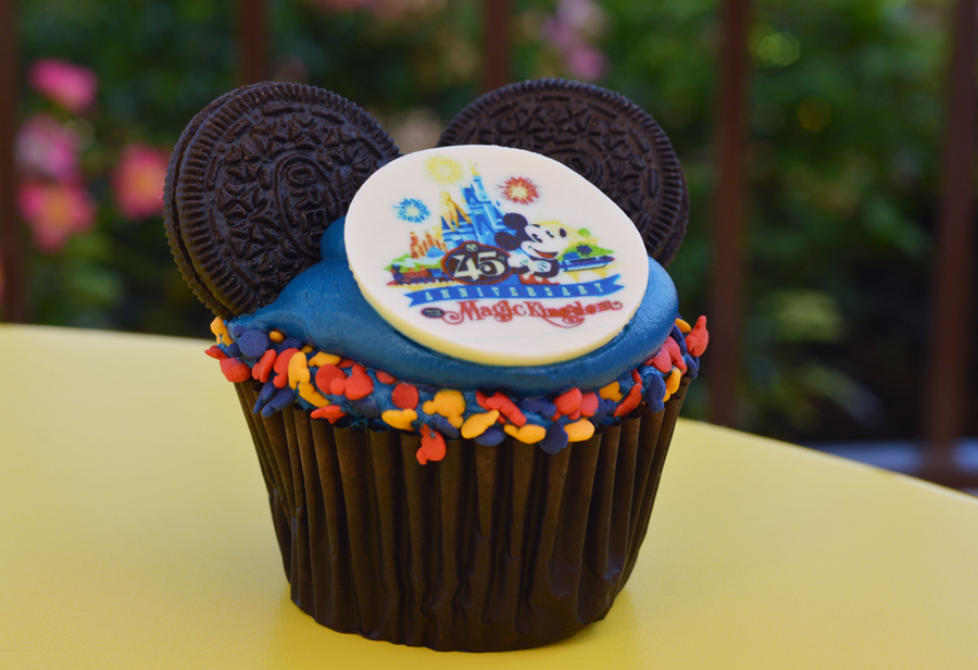 Disney to celebrate the 45th Anniversary of the Magic Kingdom with special cupcake & hot dog!