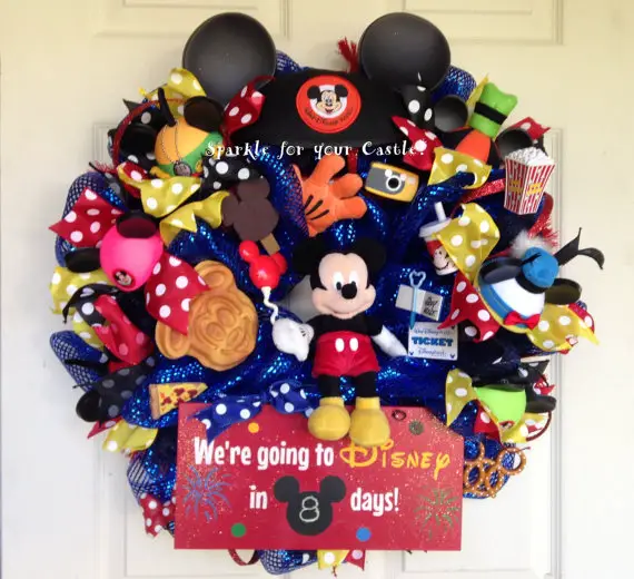 Add Excitement with the Disney Vacation Countdown Wreath