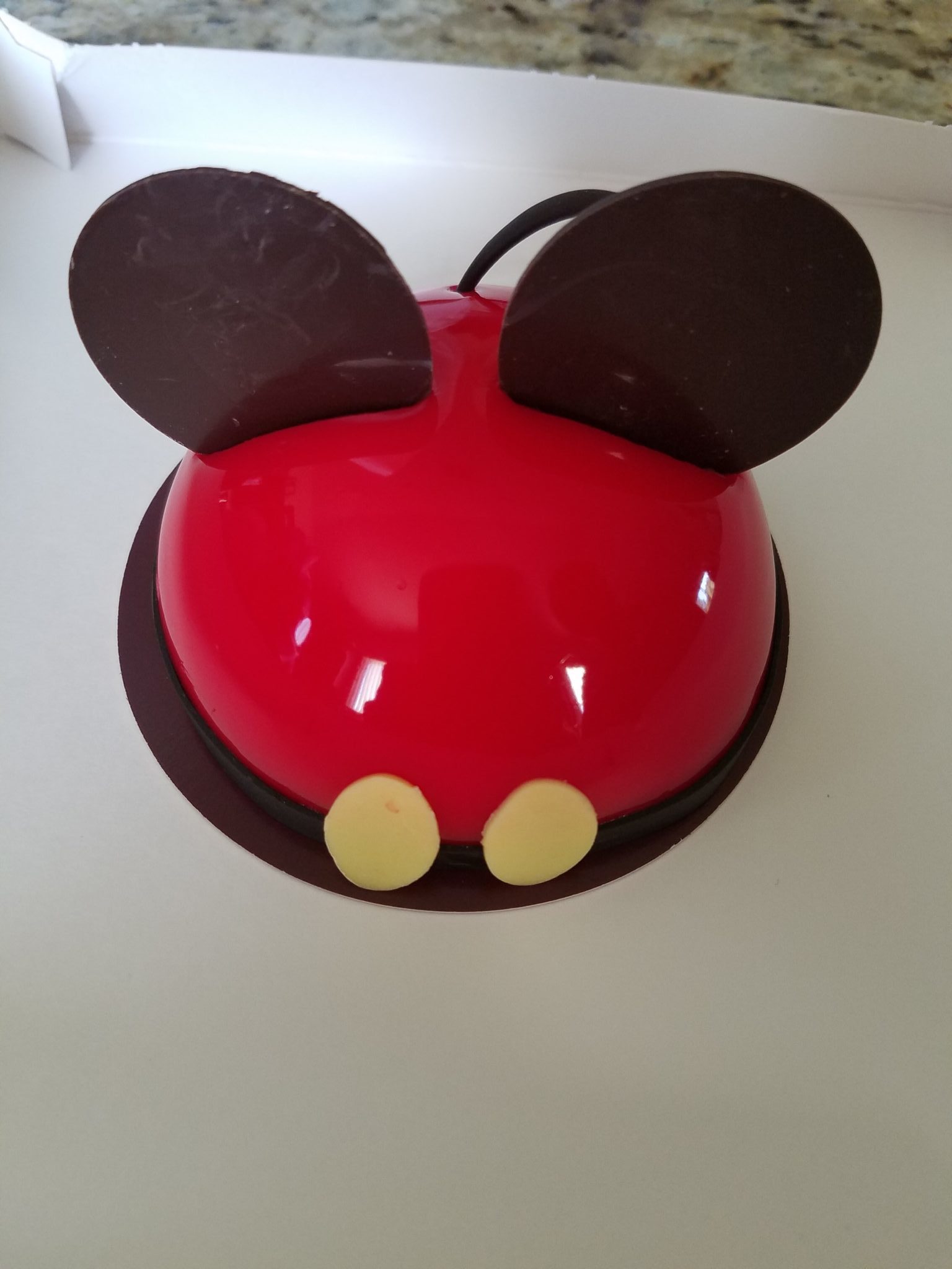 Amorette’s Patisserie Autumn Gingerbread Pumpkin & Mickey Mouse Pastries Review