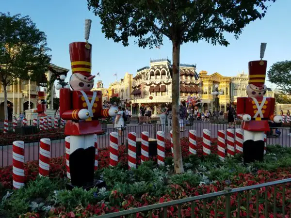 First Look of the Christmas Decorations at the Magic Kingdom