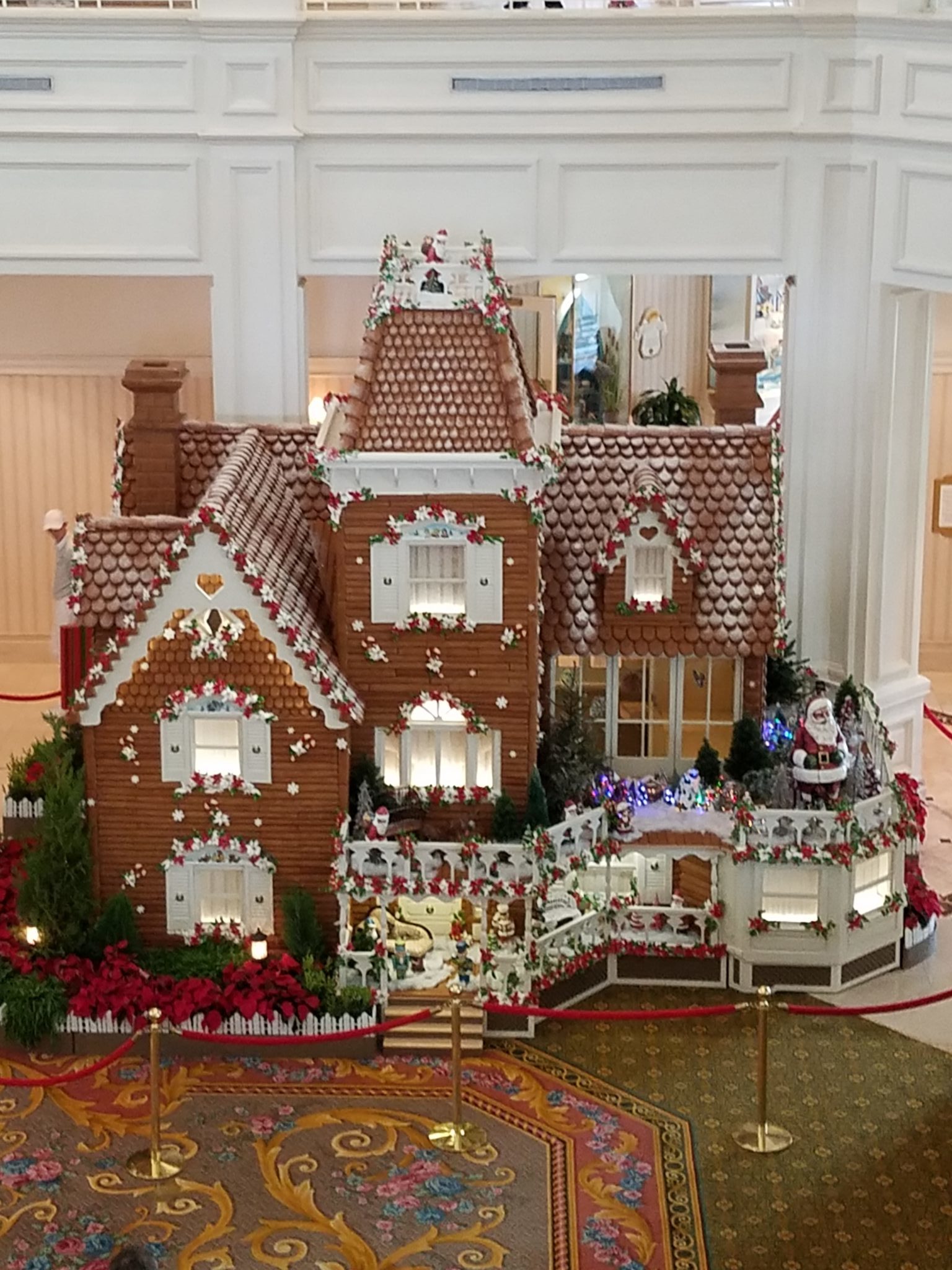 Gingerbread Christmas Displays To Appear at Walt Disney World Soon