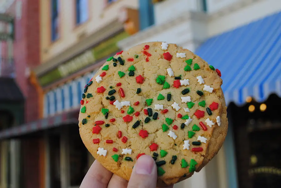 Disney Adds new FREE treats for Mickey’s Very Merry Christmas Party!