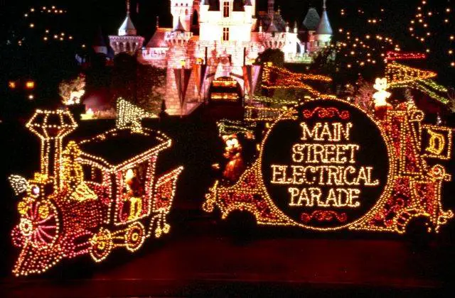 Disneyland to Offer Tickets to Guests in the Event Main Street Electrical Parade Debut is Cancelled