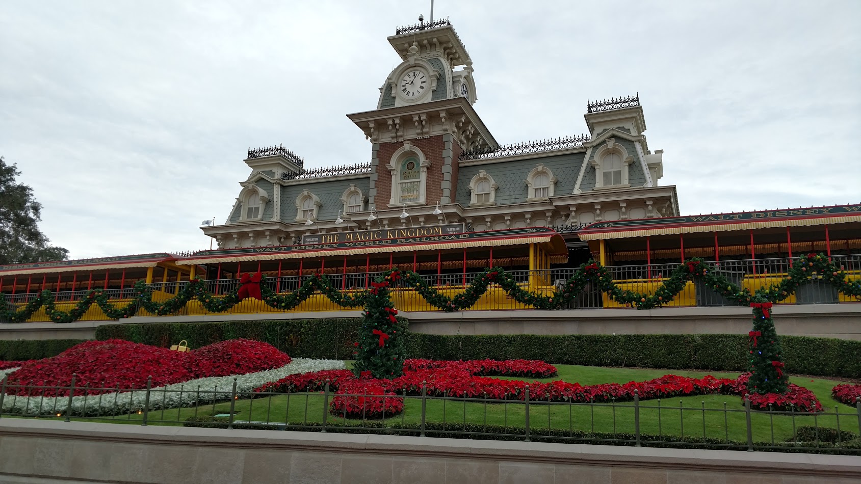 How long is Disney keeping their Christmas Decorations up for?