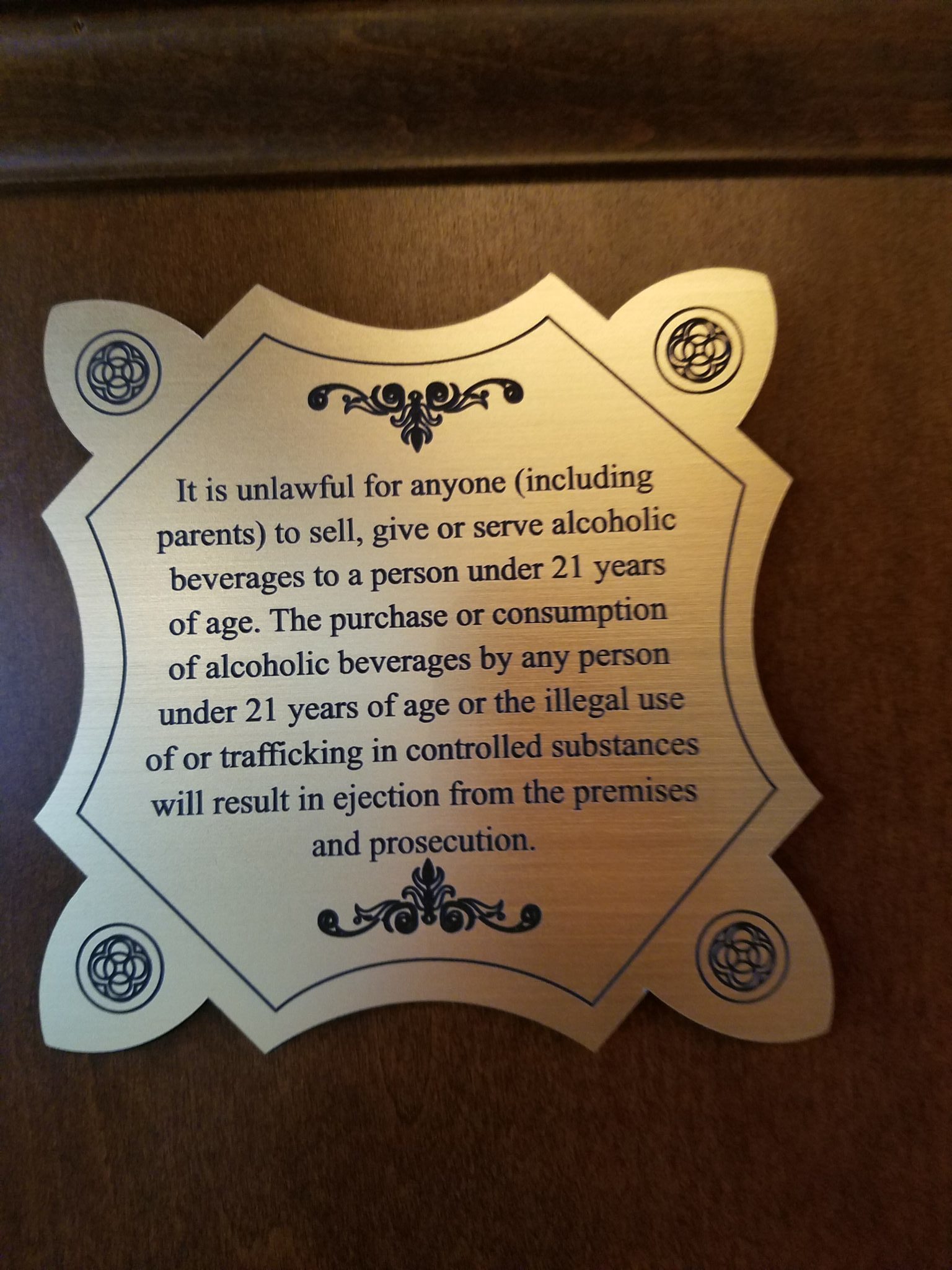 Alcohol Signs Now Visible at Magic Kingdom Restaurants