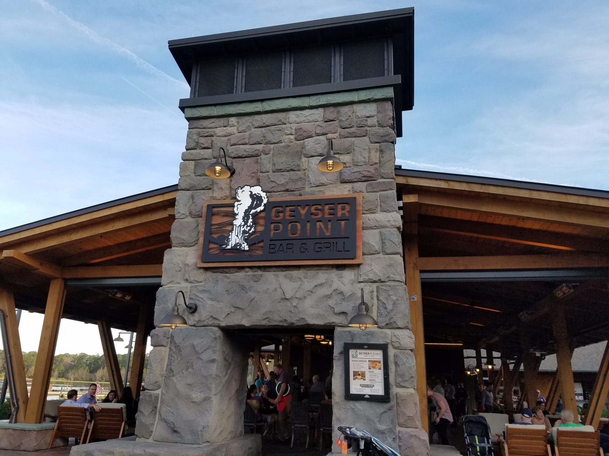 Geyser Point Bar & Grill Disney’s Wilderness Lodge Review