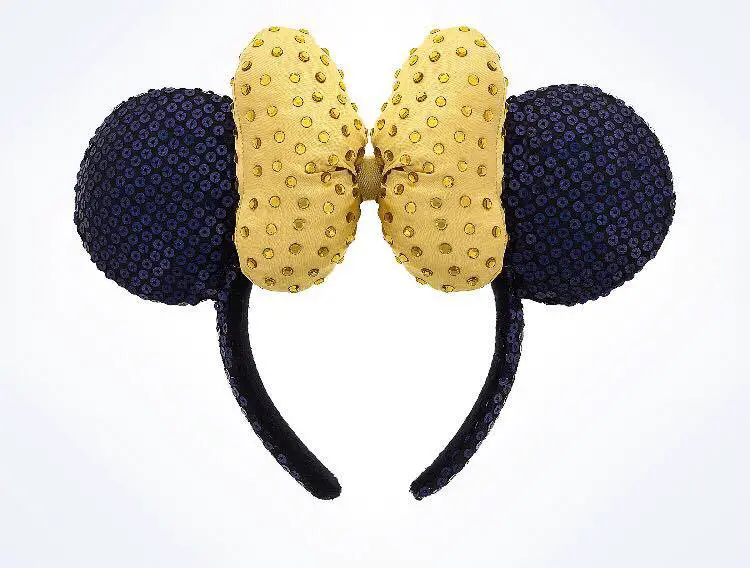 The Incredible Black and Gold Minnie Ears We can’t Get Enough of!