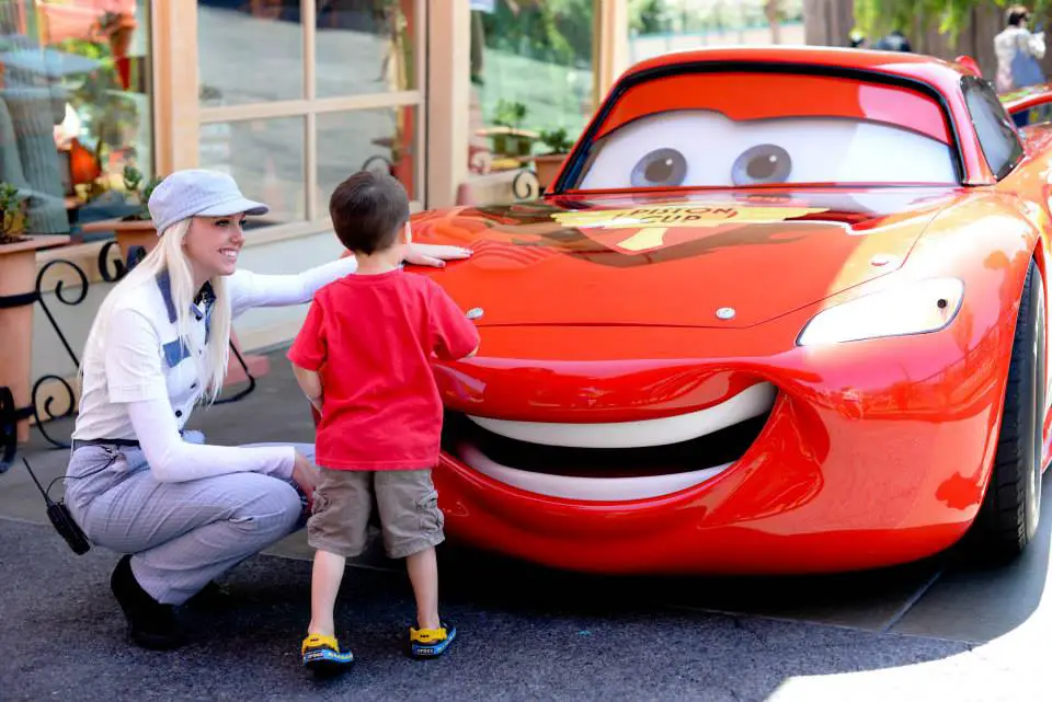 Lightning McQueen Getting Ready for Nationwide ‘Road to the Races’ Tour