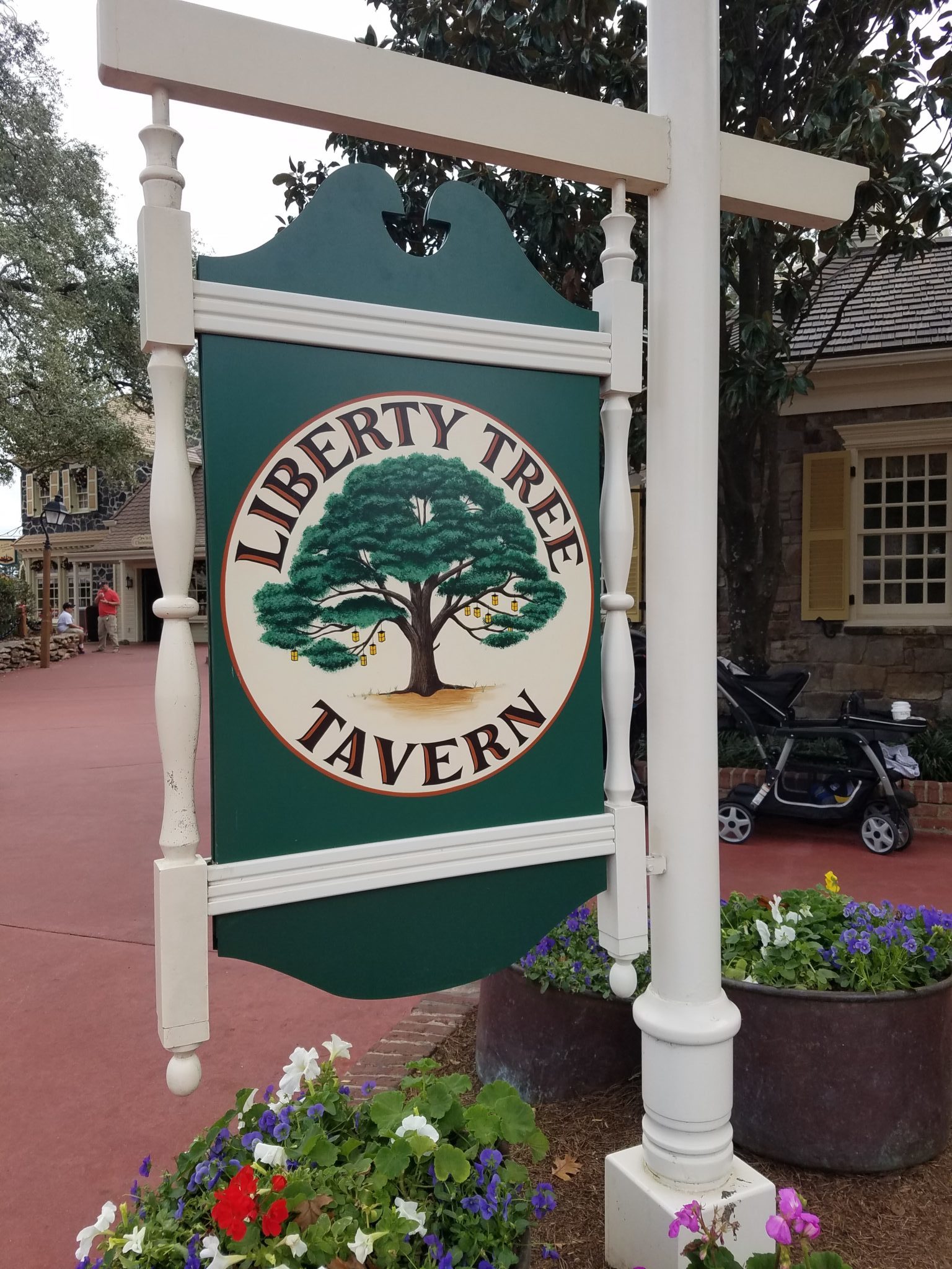 Liberty Tree Tavern Menu Brings Some of your Lunch Favorites Back
