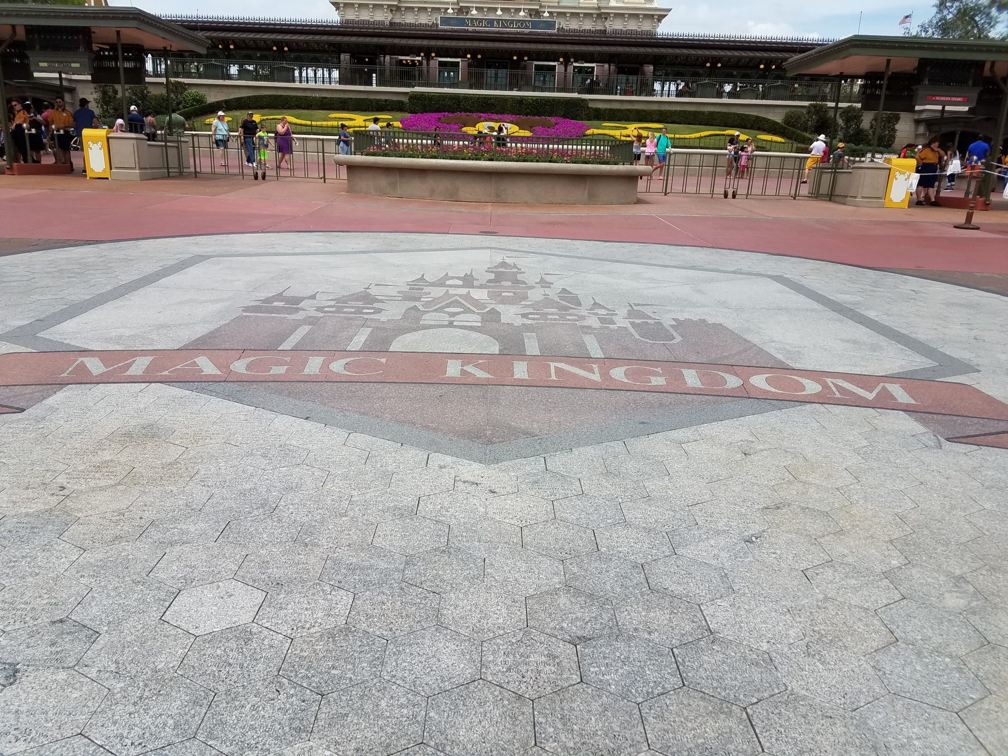 The Picture-Perfect View of Walt Disney World’s Magic Kingdom Entrance