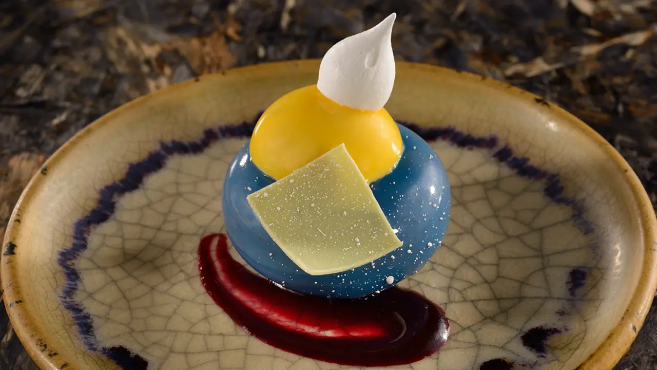 Delicious Desserts at Pandora’s Satu’li Canteen are Delightful to the Eye (and Tastebuds!)