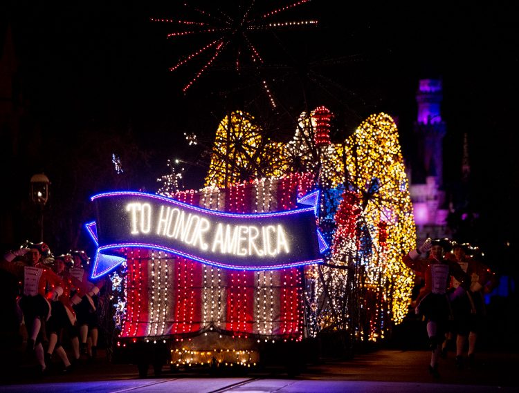 CONFIRMED: Main Street Electrical Parade at Disneyland Extended